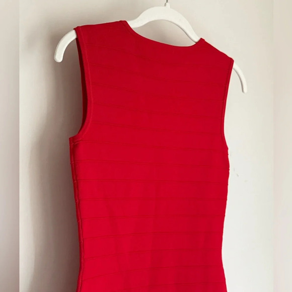Neiman Marcus Red Sleeveless Dress - Size S - Picture 9 of 10